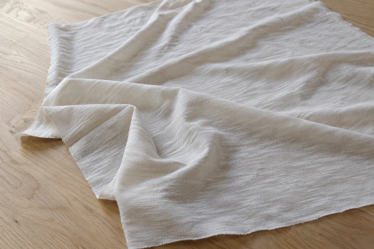 ภาพประกอบผ้า Cotton Slub (ผ้าผสม) ทั้งผืน ที่ใช้ผลิตเสื้อยืด